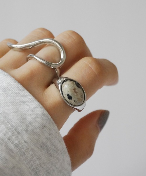 Port（ポート）の「【 Port / ポート 】 ニュアンス オーバル ストーン リング ( 2個セット )（リング・レディース・その他1/その他2・FREE）」の3枚目の写真