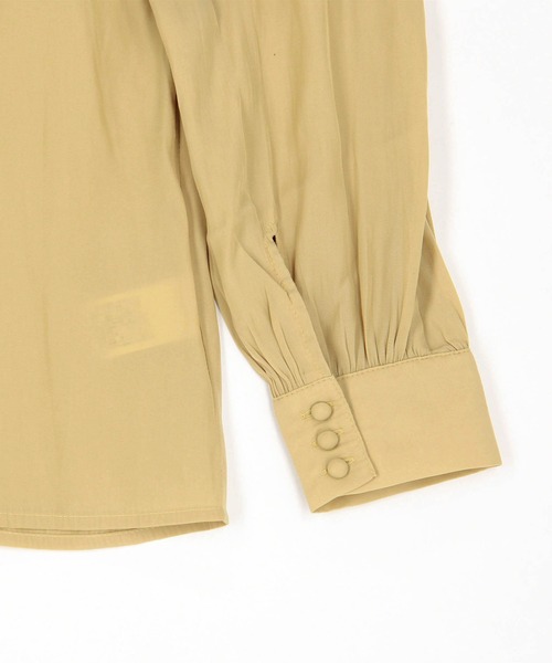 NICOLE CLUB（ニコル　クラブ）の「フラットカラー刺繍ブラウス（シャツ/ブラウス・レディース・ブラック/イエロー/オフホワイト・MEDIUM）」の9枚目の写真