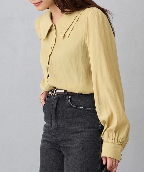 NICOLE CLUB（ニコル　クラブ）の「フラットカラー刺繍ブラウス（シャツ/ブラウス・レディース・ブラック/イエロー/オフホワイト・MEDIUM）」の19枚目の写真