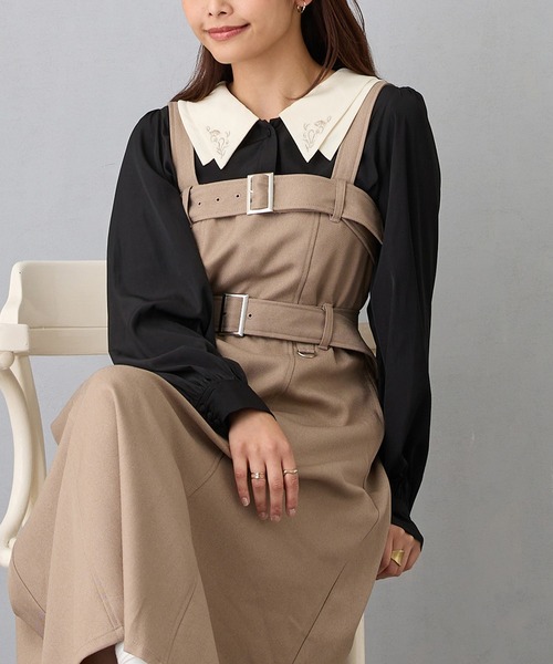 NICOLE CLUB（ニコル　クラブ）の「フラットカラー刺繍ブラウス（シャツ/ブラウス・レディース・ブラック/イエロー/オフホワイト・MEDIUM）」の20枚目の写真