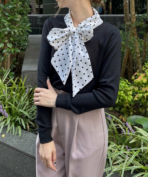 clear（クリア）の「ボウタイドットリボンドッキングニットトップス [大人 フェミニン ウィッシュコア]≪再入荷≫（ニット/セーター・レディース・オフホワイト/ブルーグレー/ブラック・F）」の2枚目の写真