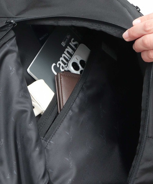 オールブラック スリング クロスボディバッグ A4収納可（ボディバッグ