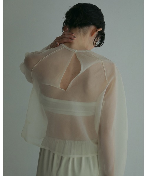 anuke(アンヌーク)の「Velour Tube Top(Tシャツ/カットソー・レディース・ホワイト/ブラック・FREE)」の5枚目の写真