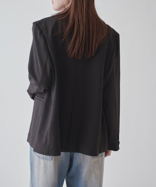 Lui's（ルイス）の「ドビークロスライトジャケット（テーラードジャケット・レディース・ブラック/ブラウン系その他・FREE）」の3枚目の写真