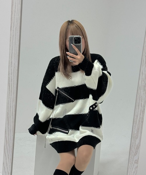 SILVER BULLET（シルバーバレット）の「『PSYCHO NATION/サイコネーション』ダメージボーダークルーニット【Z】【Z】（ニット/セーター・レディース・ブラック×レッド/ブラック×ホワイト・L/M）」の3枚目の写真