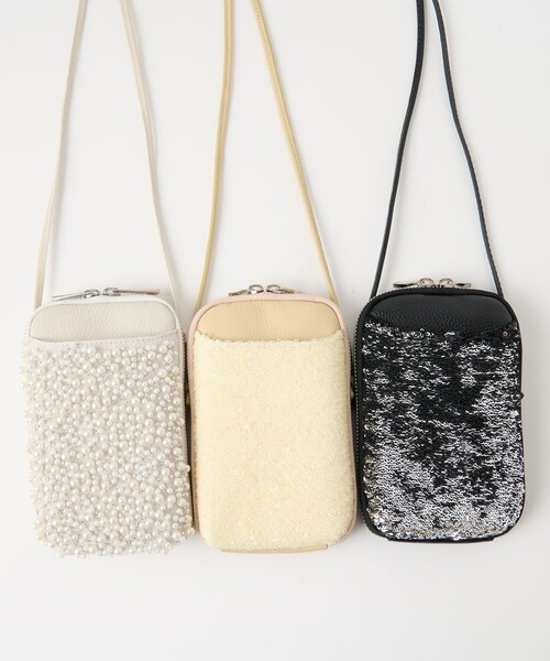 BEAUTY&YOUTH UNITED ARROWS（ビューティーアンドユースユナイテッドアローズ）の「レザー×パールモチーフ ジップスリム ウォレットショルダー（財布・レディース・オフホワイト・FREE）」の21枚目の写真