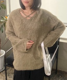 クロスネックデザインセーター