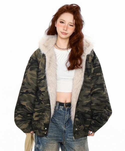 セール】【新色追加】フェイクファーフード付き 中綿ショートブルゾン