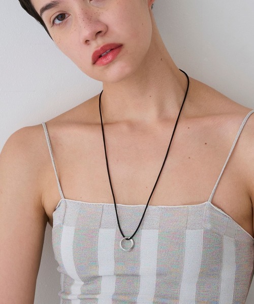 JUPITER（ジュピター）の「【SV】リングモチーフコードネックレス<全長約60cm長さ調整可能><動画あり>/グラスホルダー（ネックレス・レディース・シルバー/ゴールド・FREE）」の17枚目の写真