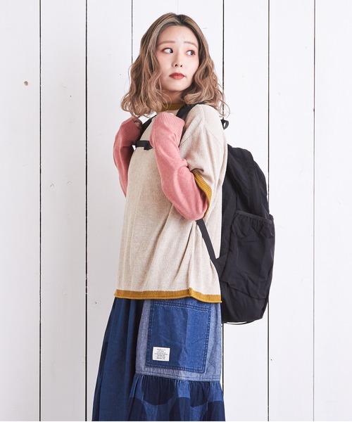 CUBE SUGAR(キューブシュガー)の「ナイロンバックパック(バックパック/リュック・レディース・アイボリー/ブラック/カーキ・M)」の9枚目の写真