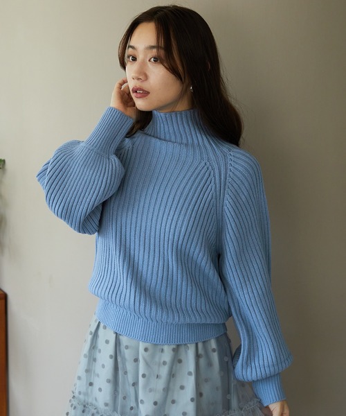 MISCH MASCH(ミッシュマッシュ)の「ハイネックボリュームスリーブニット MO33N04(ニット/セーター・レディース・ブラック/ブラウン・フリ-)」の3枚目の写真