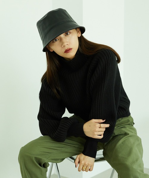 MISCH MASCH(ミッシュマッシュ)の「ハイネックボリュームスリーブニット MO33N04(ニット/セーター・レディース・ブラック/ブラウン・フリ-)」の7枚目の写真