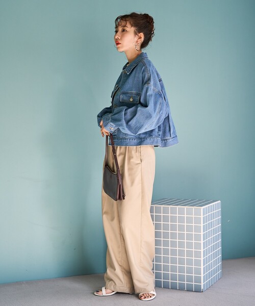 FREAK'S STORE（フリークスストア）の「限定展開　ビンテージ加工 ショート デニム ジャケット（デニムジャケット・レディース・ネイビー/グレー/ブルー/ブラック・ﾌﾘ-）」の21枚目の写真