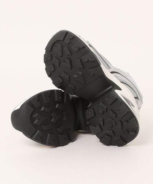 shoes365(シューズスリーシックスファイヴ)の「【SHOES 365】厚底レディースシューズ(スニーカー・レディース・シルバー/その他・22.5cm/23.0cm/24.0cm/24.5cm/25.0cm/23.5cm)」の4枚目の写真