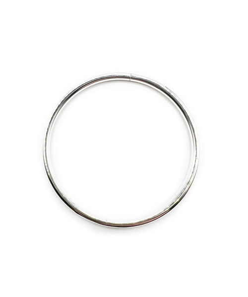 THEATER（シアター）の「THEATER シアター リングデザインクリッカーシルバーバングル 3mm 直径60mm（バングル/リストバンド・レディース・シルバー・FREE）」の3枚目の写真