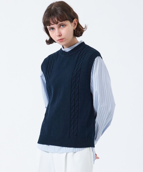 MACKINTOSH PHILOSOPHY（ﾏｯｷﾝﾄｯｼｭ ﾌｨﾛｿﾌｨｰ）の「ケーブルベスト（ベスト・レディース・ダークネイビー/グリーン/オフホワイト・38/36）」の3枚目の写真