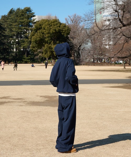 Perushu（ペルーシュ）の「heavy weight wide straight sweat pants  ヘビーウェイトワイドストレートスウェットパンツ（スウェットパンツ・メンズ・ピンク/ネイビー/ライトベージュ/チャコールグレー・MEDIUM/LARGE）」の10枚目の写真