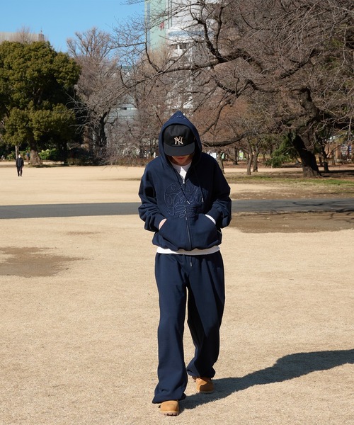 Perushu（ペルーシュ）の「heavy weight wide straight sweat pants  ヘビーウェイトワイドストレートスウェットパンツ（スウェットパンツ・メンズ・ピンク/ネイビー/ライトベージュ/チャコールグレー・MEDIUM/LARGE）」の11枚目の写真