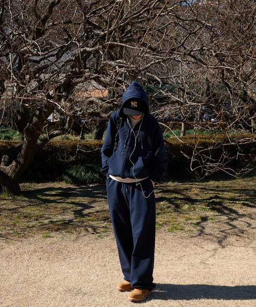 Perushu（ペルーシュ）の「heavy weight wide straight sweat pants  ヘビーウェイトワイドストレートスウェットパンツ（スウェットパンツ・メンズ・ピンク/ネイビー/ライトベージュ/チャコールグレー・MEDIUM/LARGE）」の15枚目の写真