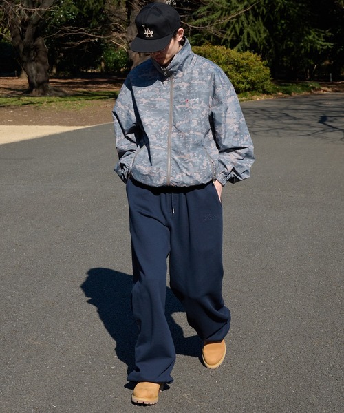 Perushu（ペルーシュ）の「heavy weight wide straight sweat pants  ヘビーウェイトワイドストレートスウェットパンツ（スウェットパンツ・メンズ・ピンク/ネイビー/ライトベージュ/チャコールグレー・MEDIUM/LARGE）」の19枚目の写真