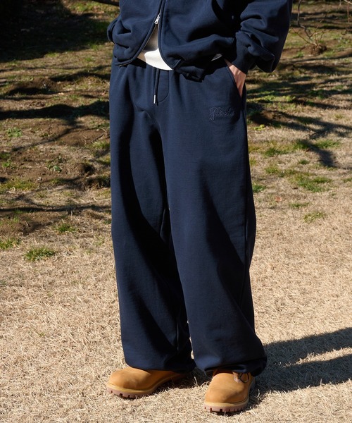 Perushu（ペルーシュ）の「heavy weight wide straight sweat pants  ヘビーウェイトワイドストレートスウェットパンツ（スウェットパンツ・メンズ・ピンク/ネイビー/ライトベージュ/チャコールグレー・MEDIUM/LARGE）」の8枚目の写真