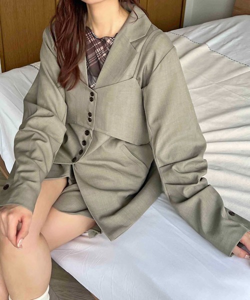apres jour clair(アプレジュールクレア)の「【apres jour clair】デザインボタンビスチェ【セットアップ可能】(その他トップス・レディース・グレー/キャメル/ベージュ・フリー/X-LARGE)」の13枚目の写真