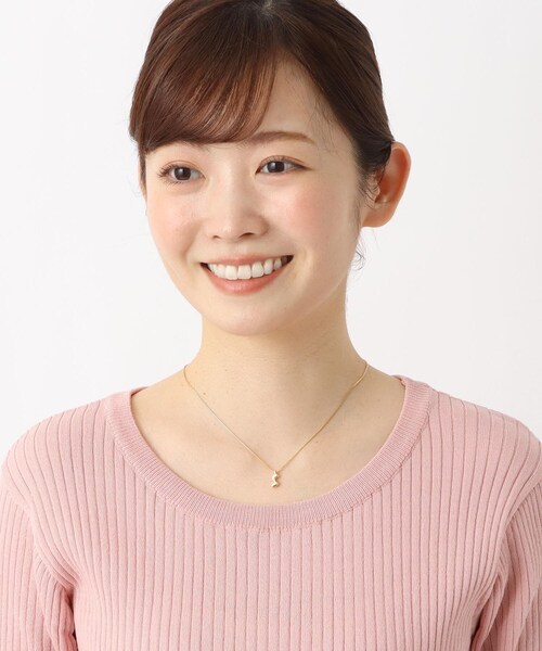 ITS'DEMO(イッツデモ)の「イニシャルネックレス S(ネックレス・レディース・ゴールド・00)」の6枚目の写真