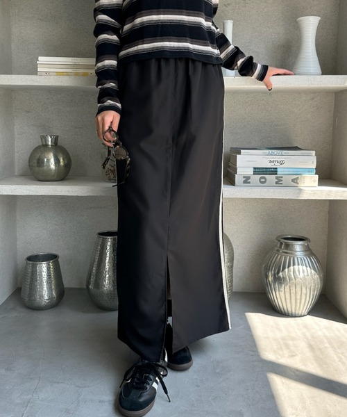 TREOVER(トレオーバー)の「サイドライン フロントスリットスカート(スカート・レディース・ピンク/ライトブルー/ブラック/オフホワイト・FREE)」の7枚目の写真