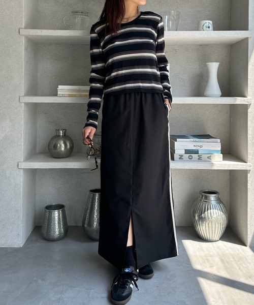 TREOVER(トレオーバー)の「サイドライン フロントスリットスカート(スカート・レディース・ピンク/ライトブルー/ブラック/オフホワイト・FREE)」の12枚目の写真