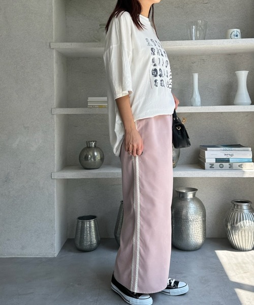 TREOVER(トレオーバー)の「サイドライン フロントスリットスカート(スカート・レディース・ピンク/ライトブルー/ブラック/オフホワイト・FREE)」の18枚目の写真