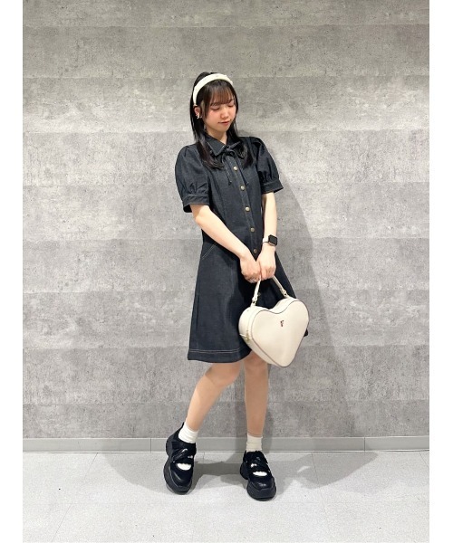 F i.n.t（フィント）の「パールマーガレットカチューシャ/fint　フィント（カチューシャ・レディース・オフホワイト/ブルーグレー/ピンク・FREE）」の15枚目の写真