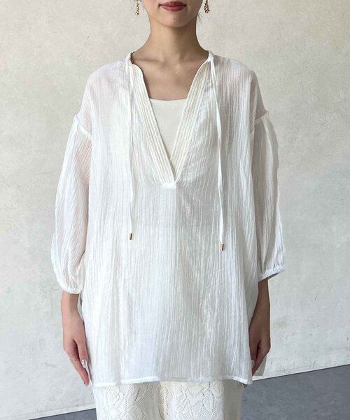 Chez toi（シェトワ）の「袖ボリュームシアースキッパーブラウス（シャツ/ブラウス・レディース・チャコールグレー/オフホワイト/ライム・FREE）」の13枚目の写真