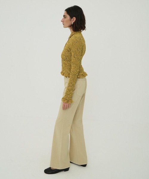 CLANE（クラネ）の「FIT FLARE CENTER PRESS PANTS（その他パンツ・レディース・ベージュ/ホワイト/ブラック・0/1/2）」の17枚目の写真