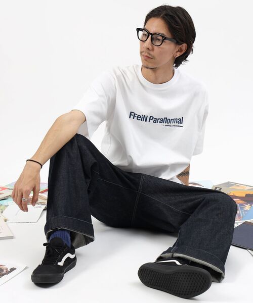 FFEIN(フェイン)の「【FFEIN(フェイン)】センターロゴ刺繍ショート丈Tシャツ / Tシャツ 短丈 クルーネック 半袖 ショート丈 刺繍(Tシャツ/カットソー・メンズ・ホワイト/ブラウン/ブラック/レッド/ネイビー・LARGE/MEDIUM/SMALL)」の12枚目の写真