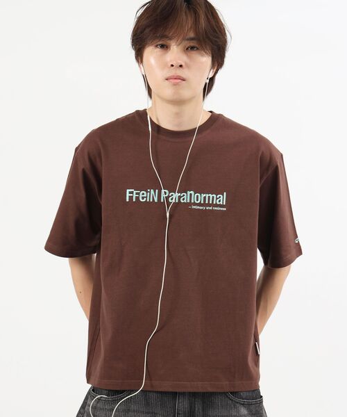 FFEIN(フェイン)の「【FFEIN(フェイン)】センターロゴ刺繍ショート丈Tシャツ / Tシャツ 短丈 クルーネック 半袖 ショート丈 刺繍(Tシャツ/カットソー・メンズ・ホワイト/ブラウン/ブラック/レッド/ネイビー・LARGE/MEDIUM/SMALL)」の21枚目の写真