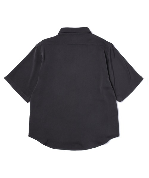 Noen（ノエン）の「ドレープドレス半袖シャツ（シャツ/ブラウス・メンズ・ホワイト/ブラック・MEDIUM/LARGE）」の16枚目の写真