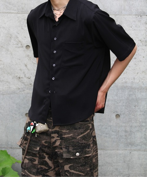 Noen（ノエン）の「ドレープドレス半袖シャツ（シャツ/ブラウス・メンズ・ホワイト/ブラック・MEDIUM/LARGE）」の5枚目の写真