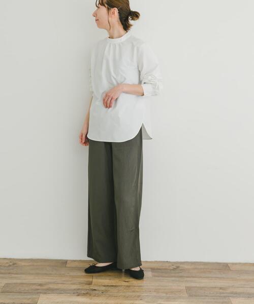 ITEMS URBANRESEARCH（アイテムズ アーバンリサーチ）の「イージーストレートパンツ（その他パンツ・レディース・チャコールグレー/ブラウン系その他/ホワイト系その他・FREE）」の14枚目の写真