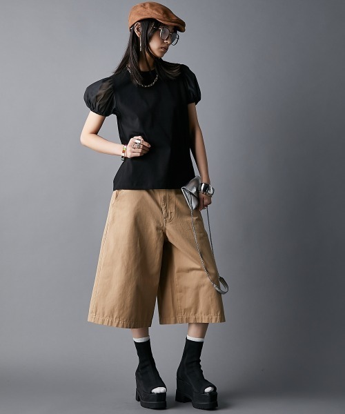 GEVS.(ジェイヴィス)の「パフスリーブカットソープルオーバー<大きいサイズ有>GEVS.(Tシャツ/カットソー・レディース・ブラック/オフホワイト・M/L/LL/3L/4L/5L)」の7枚目の写真