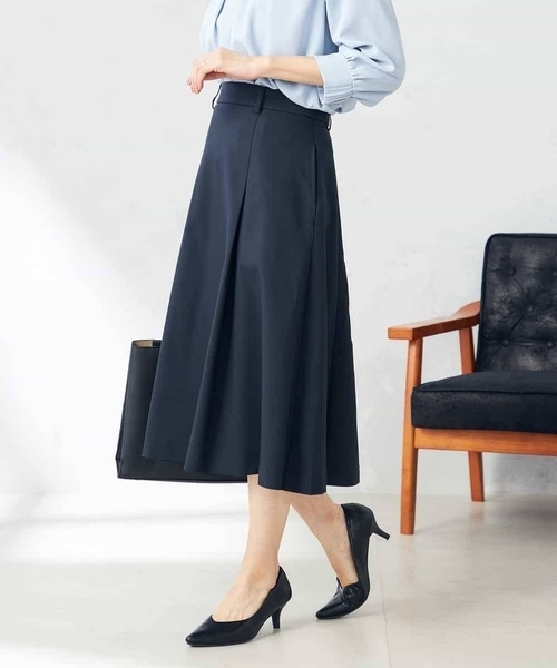 a.v.v(アーヴェヴェ)の「【洗える/ストレッチ/UVカット】麻調ストレッチフレアスカート(スカート・レディース・ベージュ/ネイビー/グレー・40/38/36/42/34)」の3枚目の写真