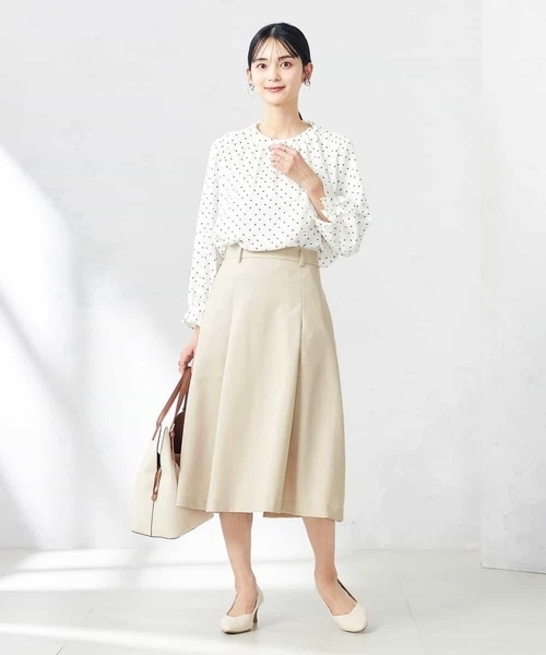 a.v.v(アーヴェヴェ)の「【洗える/ストレッチ/UVカット】麻調ストレッチフレアスカート(スカート・レディース・ベージュ/ネイビー/グレー・40/38/36/42/34)」の21枚目の写真