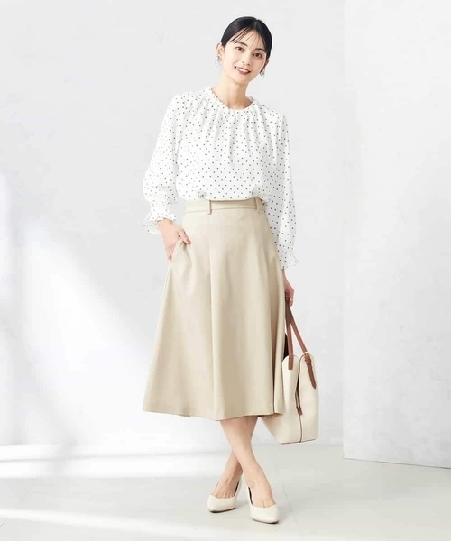 a.v.v(アーヴェヴェ)の「【洗える/ストレッチ/UVカット】麻調ストレッチフレアスカート(スカート・レディース・ベージュ/ネイビー/グレー・40/38/36/42/34)」の19枚目の写真