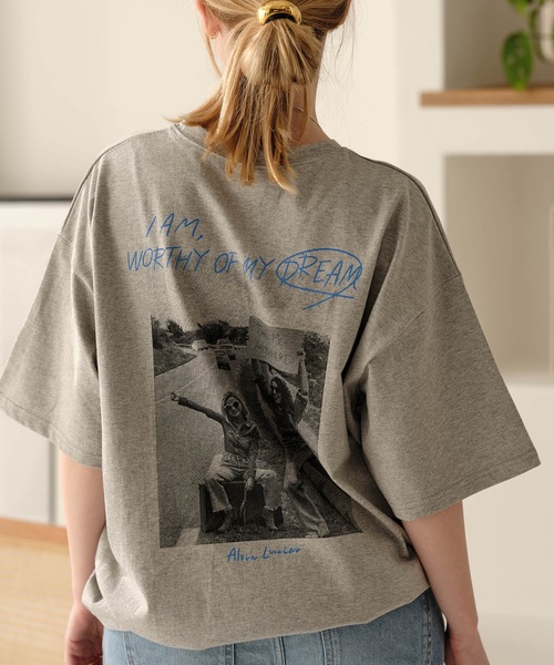 Mia (ミア)の「バックプリントフォトTシャツ(Tシャツ/カットソー・レディース・杢グレー/オフホワイト・FREE)」の12枚目の写真