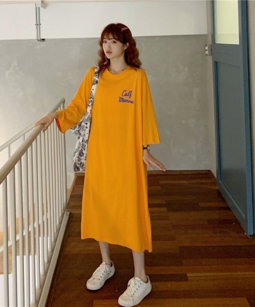 LETee(レティー)の「サークルバックプリントティーワンピース(Tシャツ/カットソー・レディース・ホワイト/ブラック/イエロー・FREE)」の3枚目の写真