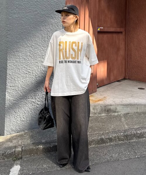 CIAOPANIC TYPY(チャオパニックティピー)の「【ユニセックス】ヴィンテージフェードプリントツアーTee(Tシャツ/カットソー・メンズ・ホワイト系その他/ホワイト/ブラック系その他/ブラック・LARGE/MEDIUM/SMALL)」の13枚目の写真
