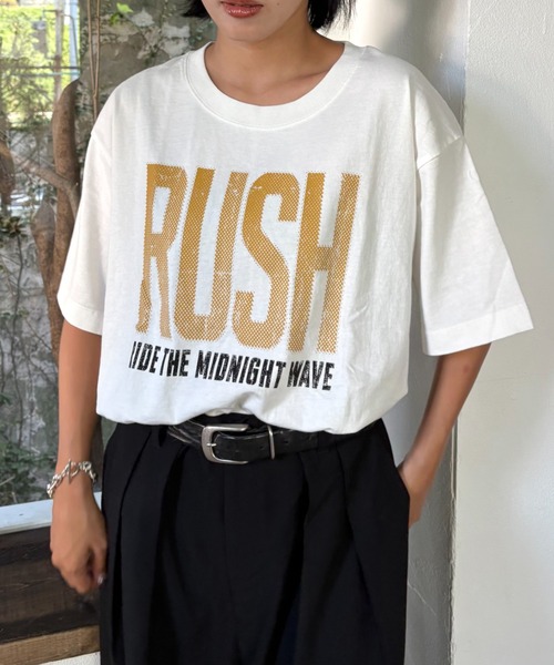 CIAOPANIC TYPY（チャオパニックティピー）の「【ユニセックス】ヴィンテージフェードプリントツアーTee（Tシャツ/カットソー・レディース・ホワイト系その他/ホワイト/ブラック系その他/ブラック・LARGE/MEDIUM/SMALL）」の2枚目の写真