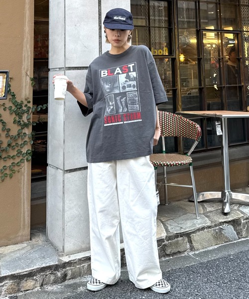 CIAOPANIC TYPY（チャオパニックティピー）の「【ユニセックス】ヴィンテージフェードプリントツアーTee（Tシャツ/カットソー・レディース・ホワイト系その他/ホワイト/ブラック系その他/ブラック・LARGE/MEDIUM/SMALL）」の12枚目の写真