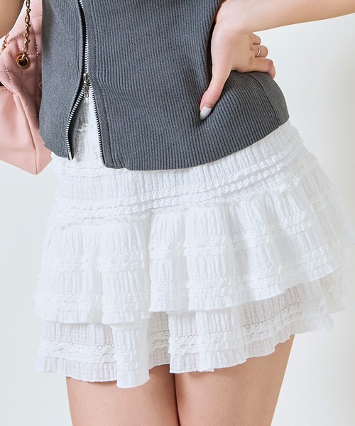 GORGE（ゴージ）の「カットフリルミニスカパン/ティアードフリルミニスカート（インナーパンツ付き）（スカート・レディース・オフホワイト/ブラック・F）」の10枚目の写真