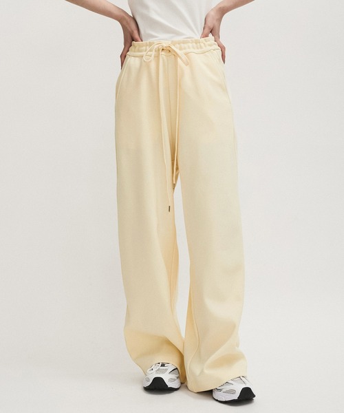 ADAM ET ROPE'(アダムエロペ)の「【サステナブル】クアトロジャージパンツ(その他パンツ・レディース・キナリ/ダークブラウン/ブラック・36/38)」の7枚目の写真