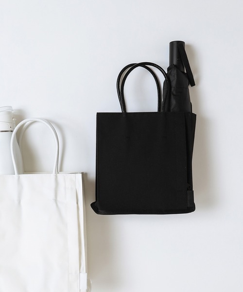 bpr BEAMS（ビーピーアール ビームス ）の「ROOTOTE / RO.A5.TOFU-1B スクエア バッグ（トートバッグ・レディース・ホワイト/ブラック・ONE SIZE）」の2枚目の写真